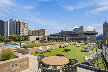 Rooftop patio at 365 nicollet, minneapolis, mn 55401